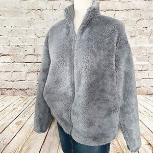 PINK Victoria’s Secret fuzzy fleece teddy bear jacket